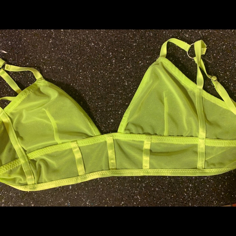 Sold**Neon yellow crop top